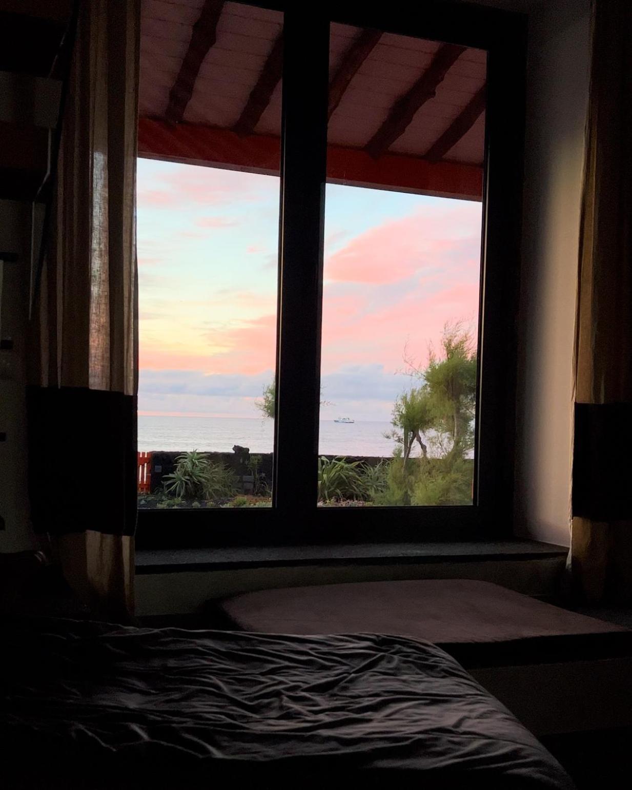 Casa Baleia Laranja Ocean-Front Villa Мадалена Екстериор снимка