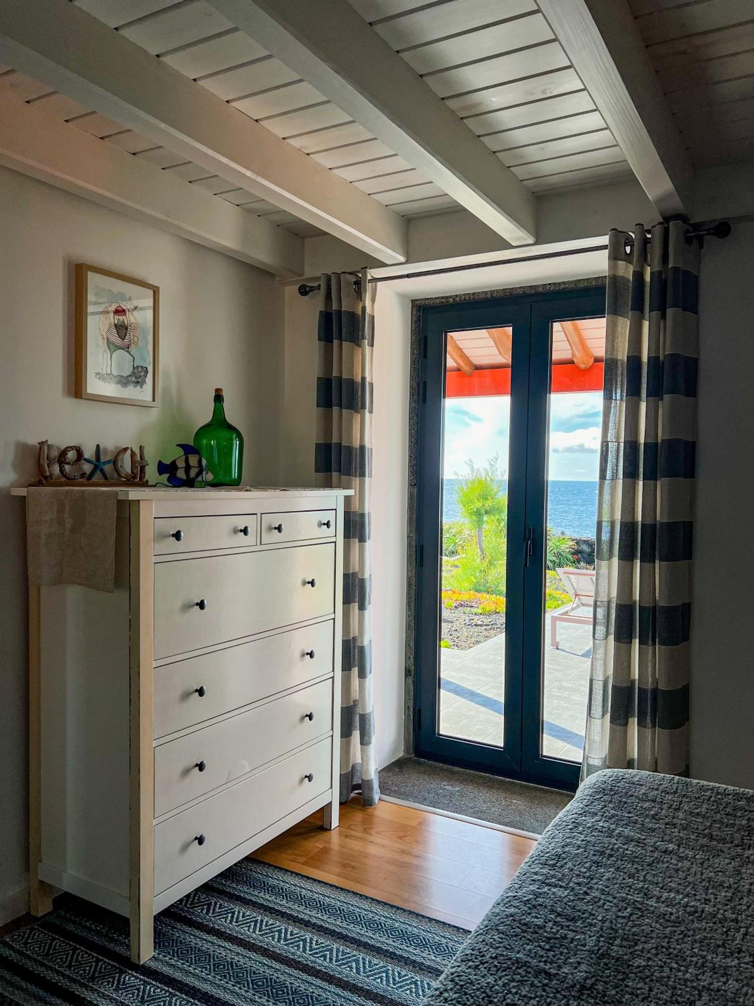 Casa Baleia Laranja Ocean-Front Villa Мадалена Екстериор снимка