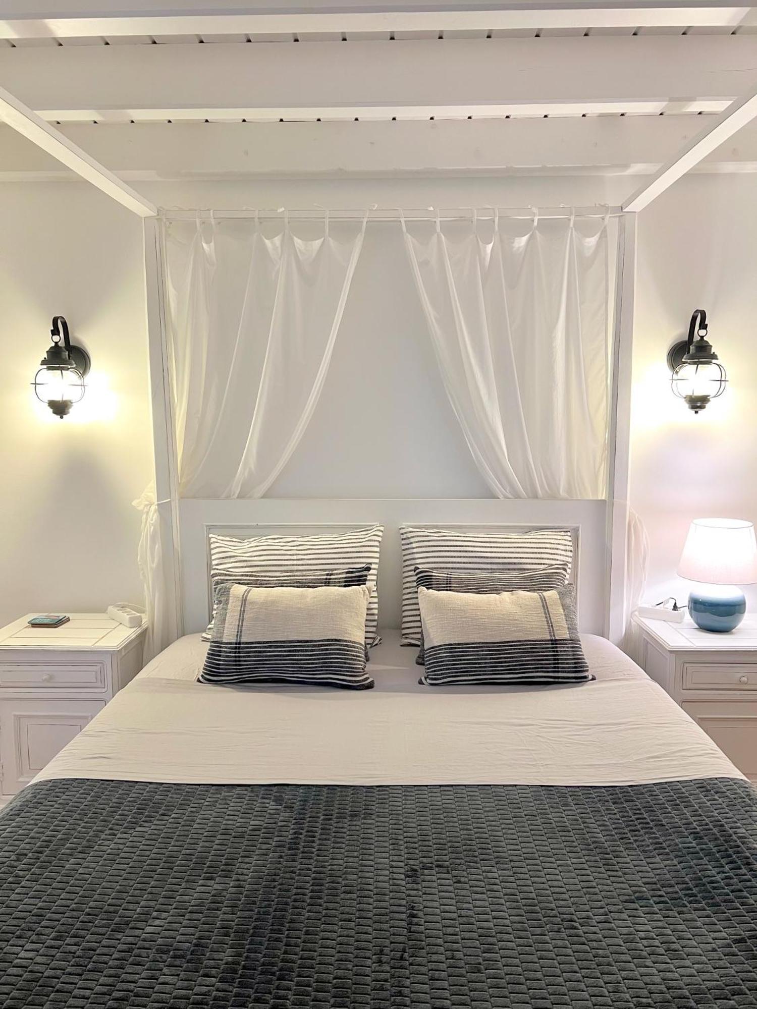 Casa Baleia Laranja Ocean-Front Villa Мадалена Екстериор снимка